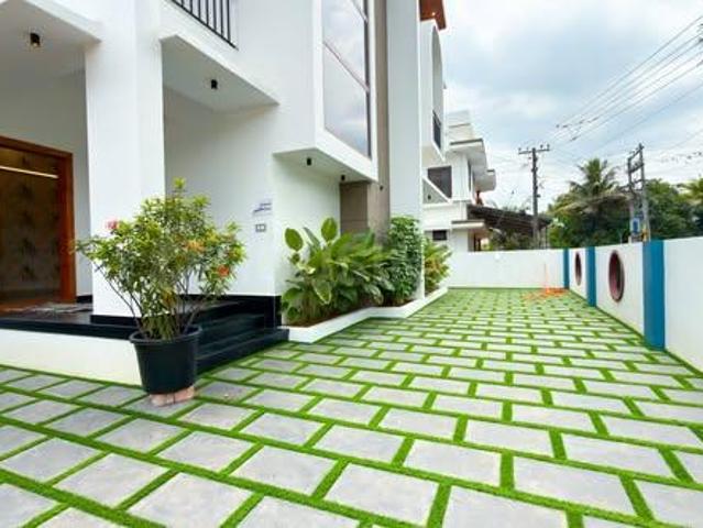 3 BHK Independent House in Ukkadam for resale Coimbatore. The reference number is 20913094