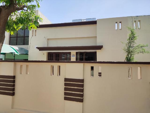 3 BHK Independent House in Vrindavan Yojana for rent Lucknow. The reference number is 14323855