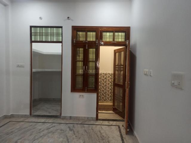 3 BHK Independent House in Vrindavan Yojana for rent Lucknow. The reference number is 16126969