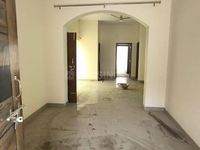 3 BHK Independent House in Vrindavan Yojana for rent Lucknow. The reference number is 20873069