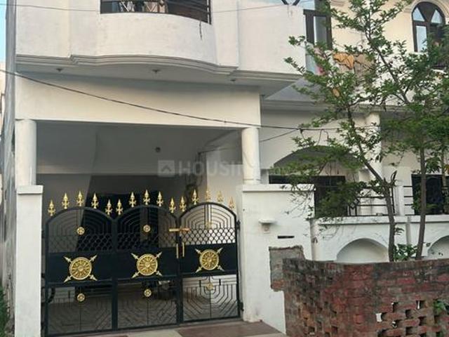 3 BHK Independent House in Vrindavan Yojana for rent Lucknow. The reference number is 20269858