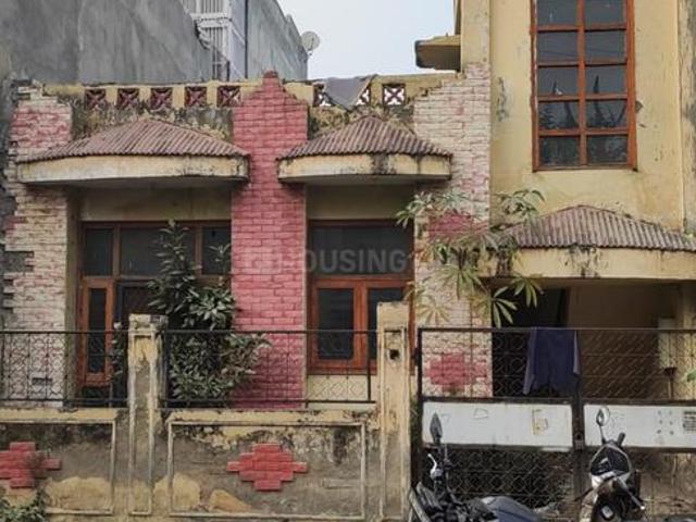 3 BHK Independent House in XU III for resale Greater Noida. The reference number is 19316475