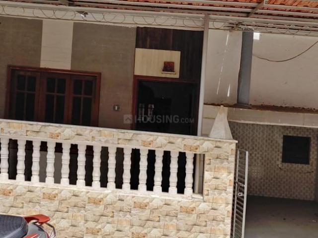 3 BHK Independent House in Adajan for resale Surat. The reference number is 19293035