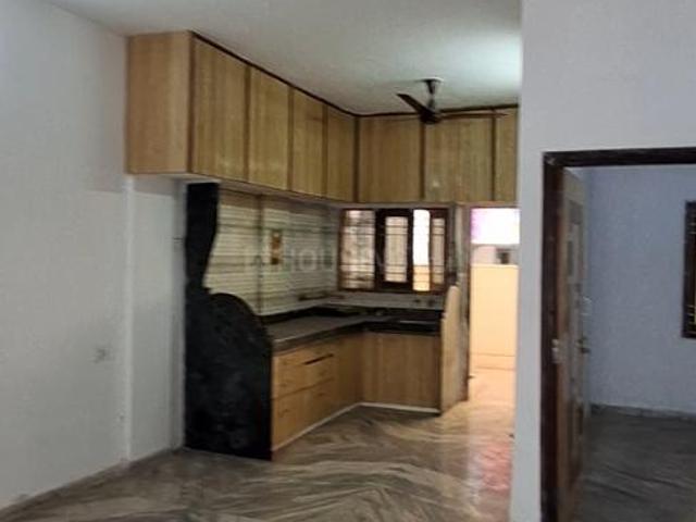 3 BHK Independent House in Adajan for resale Surat. The reference number is 19361232