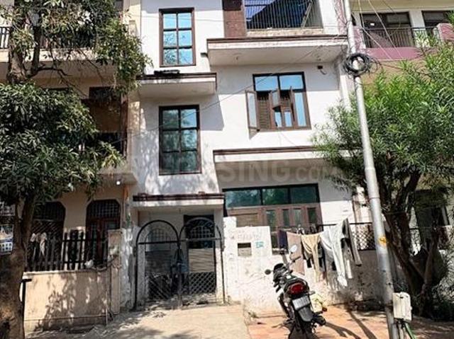 3 BHK Independent House in Alpha II for resale Greater Noida. The reference number is 20156284