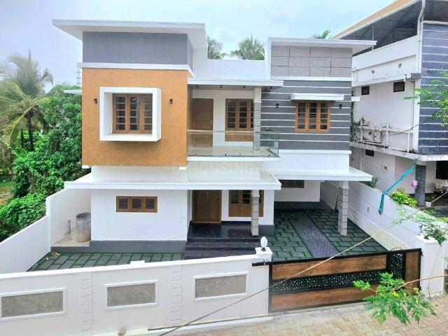 3 BHK Independent House in Aluva for resale Aluva. The reference number is 17029850