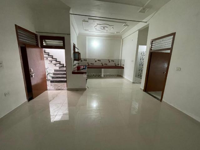 3 BHK Independent House in Ashok Nagar for rent Etawah. The reference number is 17376107
