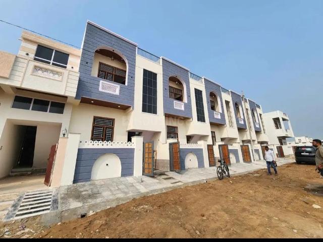 3 BHK Independent House in Basharatpur for rent Gorakhpur. The reference number is 19806063
