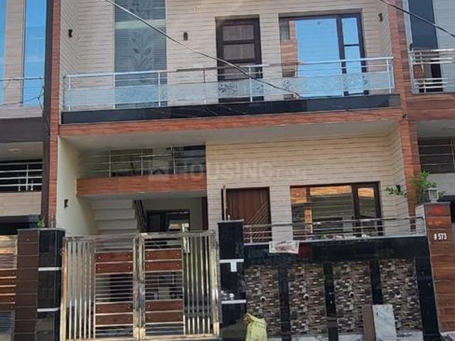 3 BHK Independent House in Bhabat for resale Zirakpur. The reference number is 19670195