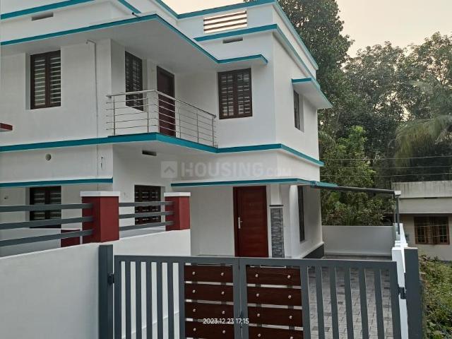 3 BHK Independent House in Chottanikkara for resale Kochi. The reference number is 16133987