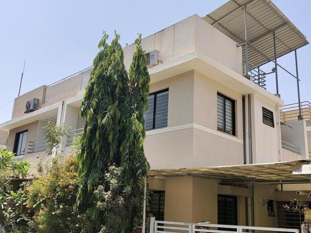 3 BHK Independent House in Chandkheda for resale Ahmedabad. The reference number is 19656215