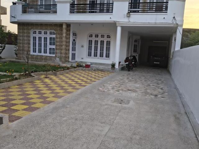 3 BHK Independent House in Channi Himmat for rent Jammu. The reference number is 20207300
