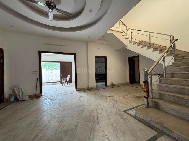 3 BHK Apartment in Chhattarpur for rent New Delhi. The reference number is 20822443