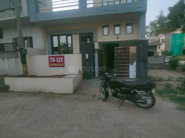 3 BHK Independent House in Dhakoli for rent Zirakpur. The reference number is 17296165