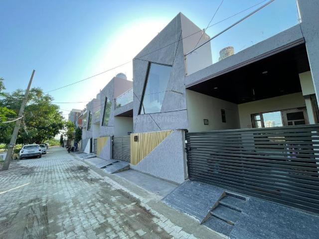 3 BHK Independent House in Dhakoli for resale Zirakpur. The reference number is 16878263