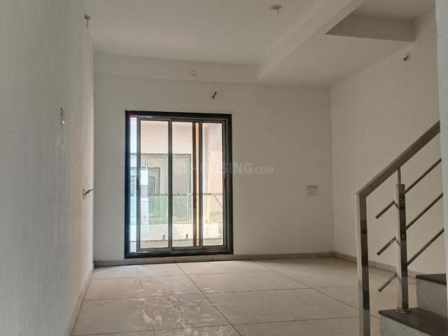 3 BHK Independent House in Dindoli for resale Surat. The reference number is 19509119