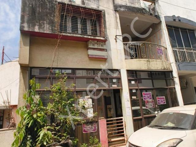 3 BHK Independent House in Dindoli for resale Surat. The reference number is 20029315