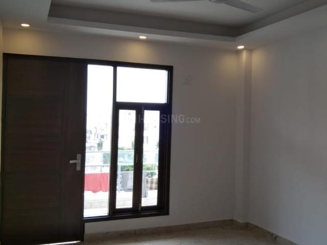 3 BHK Independent House in Freedom Fighters Enclave for resale New Delhi. The reference number is 20701414