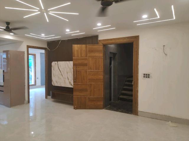 3 BHK Independent Builder Floor in Green Field Colony for resale Faridabad. The reference number is 20689233