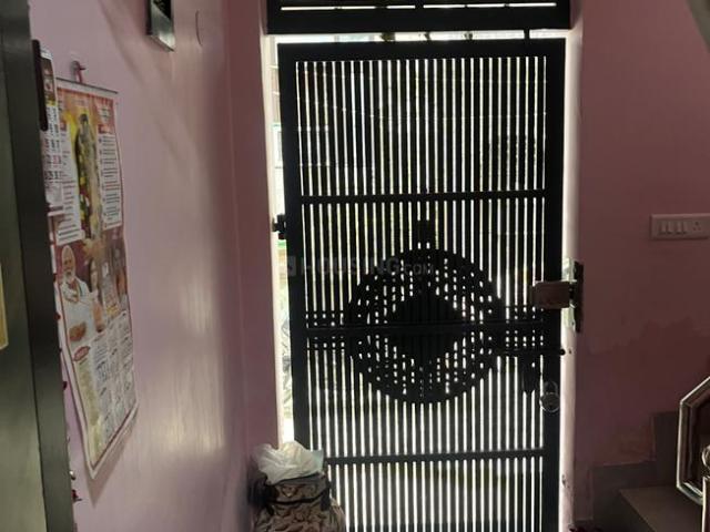 3 BHK Independent House in Hastsal for resale New Delhi. The reference number is 20719867