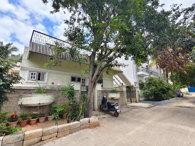 3 BHK Independent House in Hennur for resale Bengaluru. The reference number is 20988324