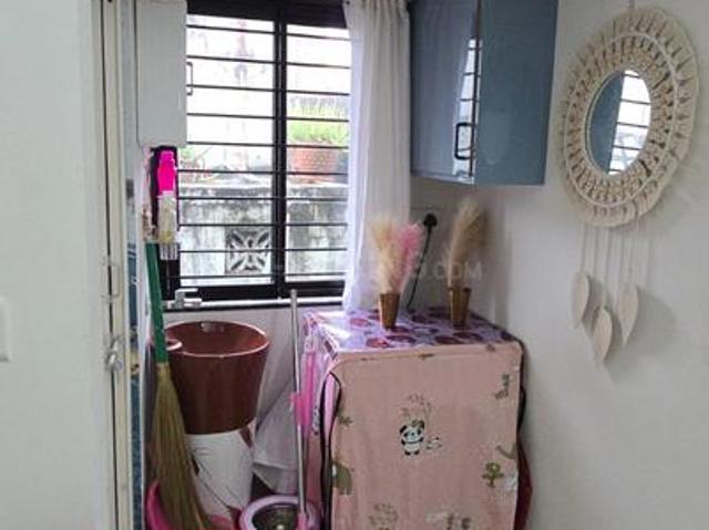 3 BHK Independent House in India Colony for resale Ahmedabad. The reference number is 20782270