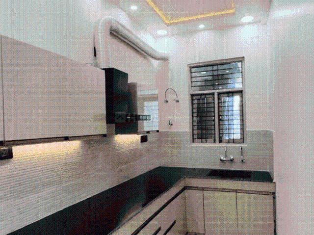 3 BHK Independent House in Indira Nagar for resale Sitapur Road. The reference number is 17681201