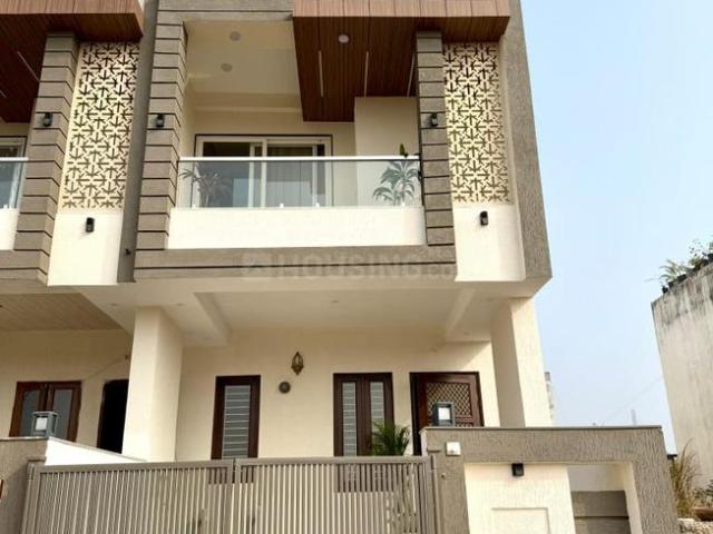 3 BHK Independent House in Jagatpura for resale NH 8 Jaipur. The reference number is 16526427