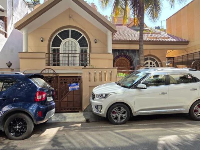 3 BHK Independent House in Jayanagar for resale Bengaluru. The reference number is 19220999