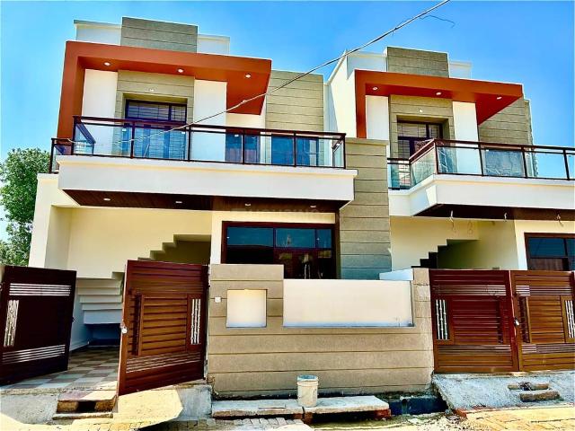 3 BHK Independent House in Kisan Path for resale Lucknow. The reference number is 20078656