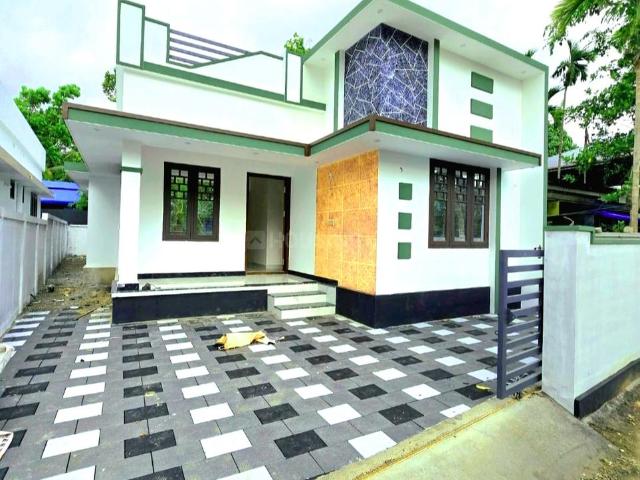 3 BHK Independent House in Koonammavu for resale Kochi. The reference number is 17771400