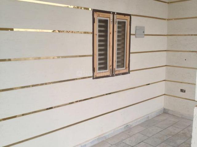 3 BHK Independent House in Lohamandi for rent Agra. The reference number is 21007876