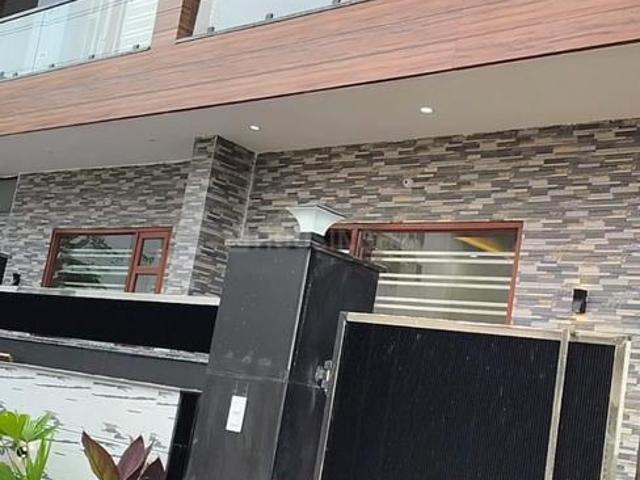3 BHK Independent House in Lohgarh for resale Zirakpur. The reference number is 19672196