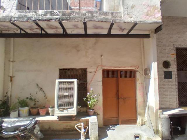 3 BHK Independent House in Mandoli for resale New Delhi. The reference number is 7356989