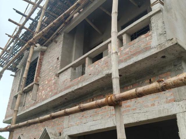3 BHK Independent House in Madhyamgram for resale Kolkata. The reference number is 18200009