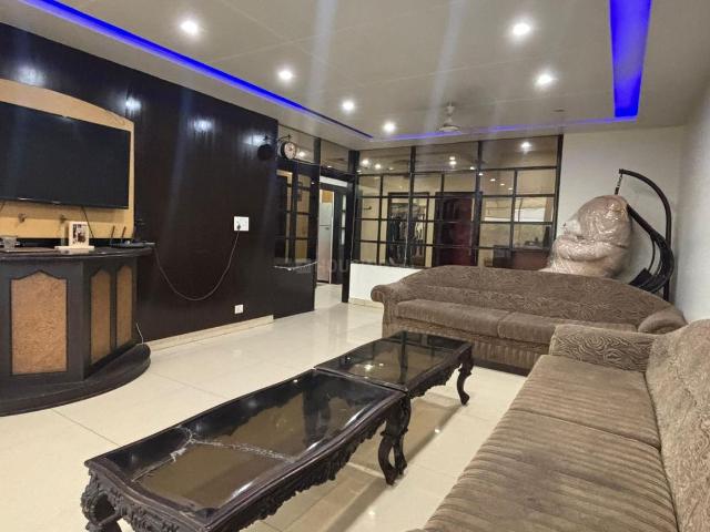 3 BHK Independent House in Malviya Nagar for rent New Delhi. The reference number is 17596880