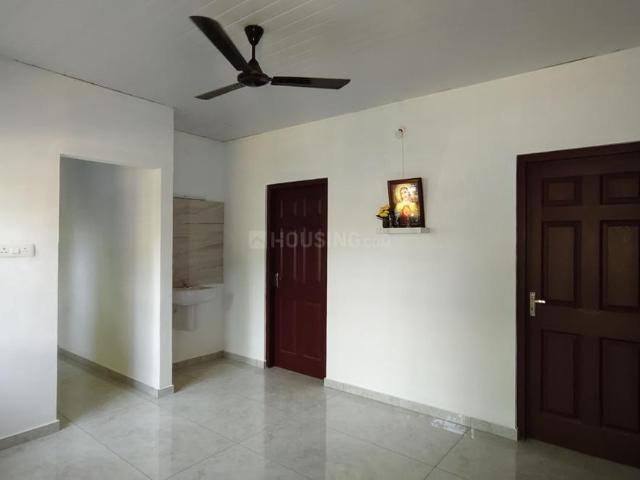 3 BHK Independent House in Maradu for rent Kochi. The reference number is 19812043