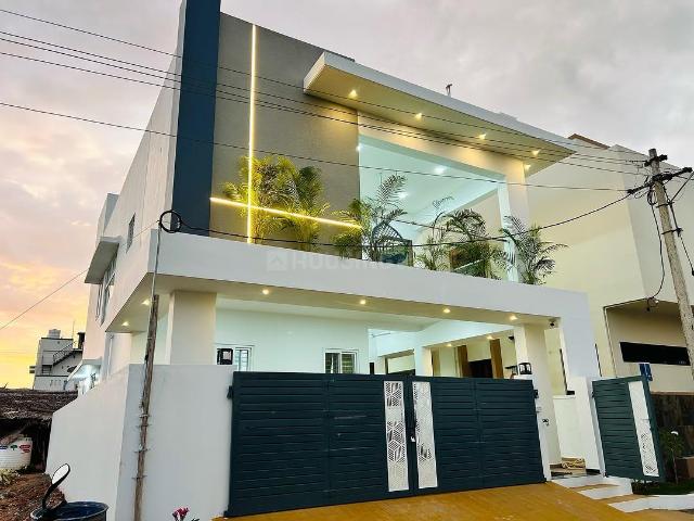 3 BHK Independent House in Mathpurena for resale Raipur. The reference number is 19084057