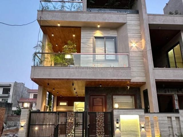 3 BHK Independent House in Mathpurena for resale Raipur. The reference number is 20891867