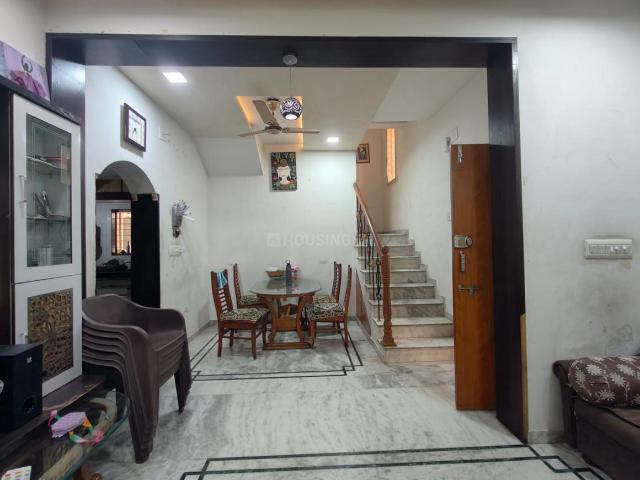3 BHK Independent House in Memnagar for resale Ahmedabad. The reference number is 20351119