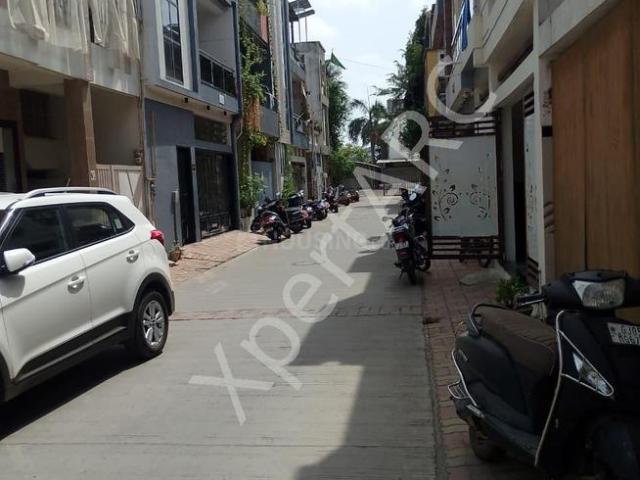 3 BHK Independent House in Mota Varachha for resale Surat. The reference number is 20454850