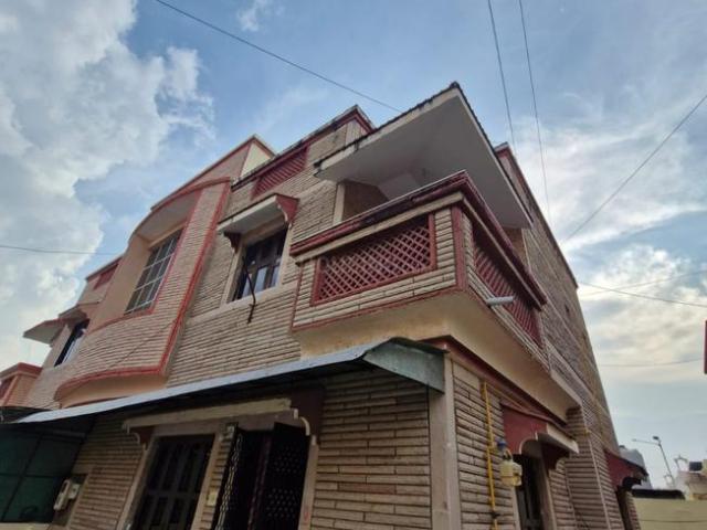 3 BHK Independent House in Motera for rent Ahmedabad. The reference number is 19334915