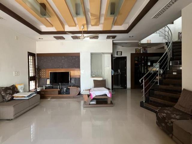 3 BHK Independent House in Motera for resale Ahmedabad. The reference number is 20034574