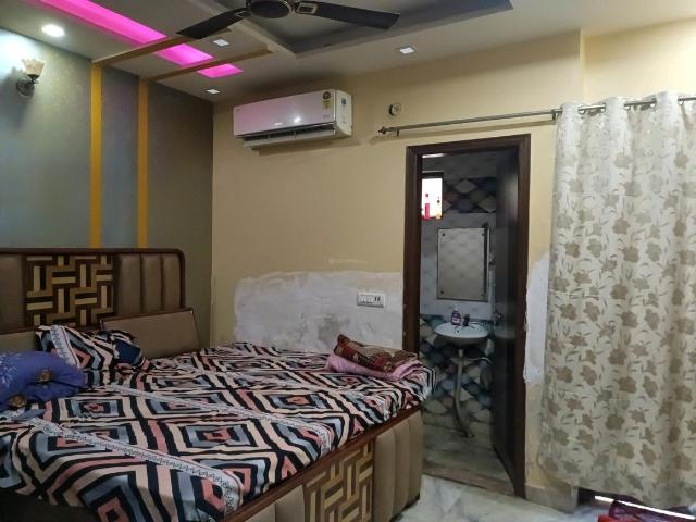 3 BHK Independent House in Mundka for resale New Delhi. The reference number is 17771957