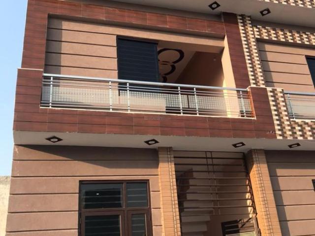 3 BHK Independent House in Mundian for resale Ludhiana. The reference number is 8654374