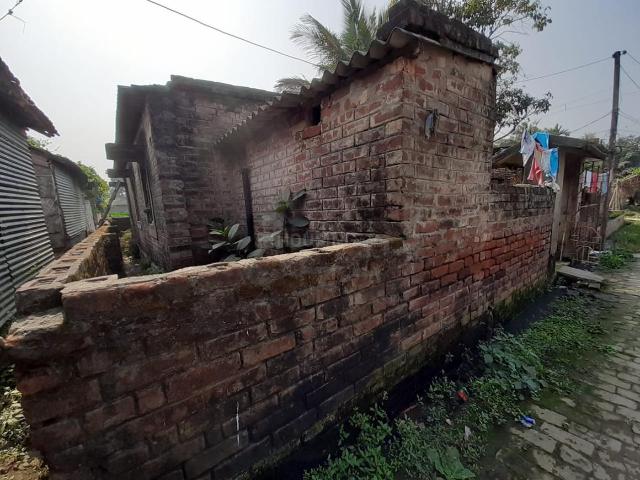 3 BHK Independent House in Naihati for resale Kolkata. The reference number is 8263633