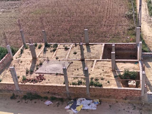 3 BHK Independent House in Najafgarh for resale New Delhi. The reference number is 19974009