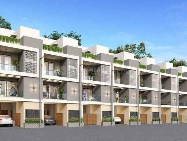 3 BHK Independent House in New Althan for resale Surat. The reference number is 20877046