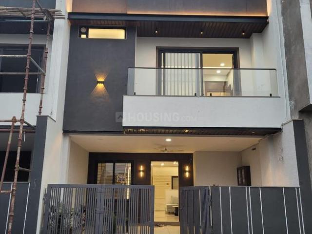 3 BHK Independent House in Nipania for resale Indore. The reference number is 18953872