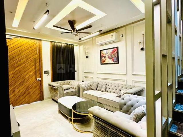 3 BHK Independent House in Noida Extension for resale Greater Noida. The reference number is 17752829